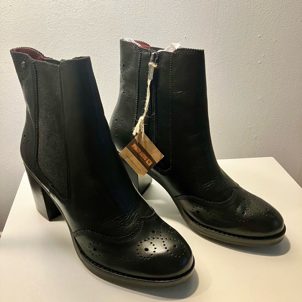PIKOLINOS Brogue Boots